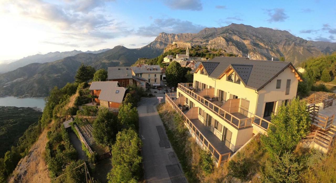 Paralodge Saint-Vincent-les-Forts Exterior foto